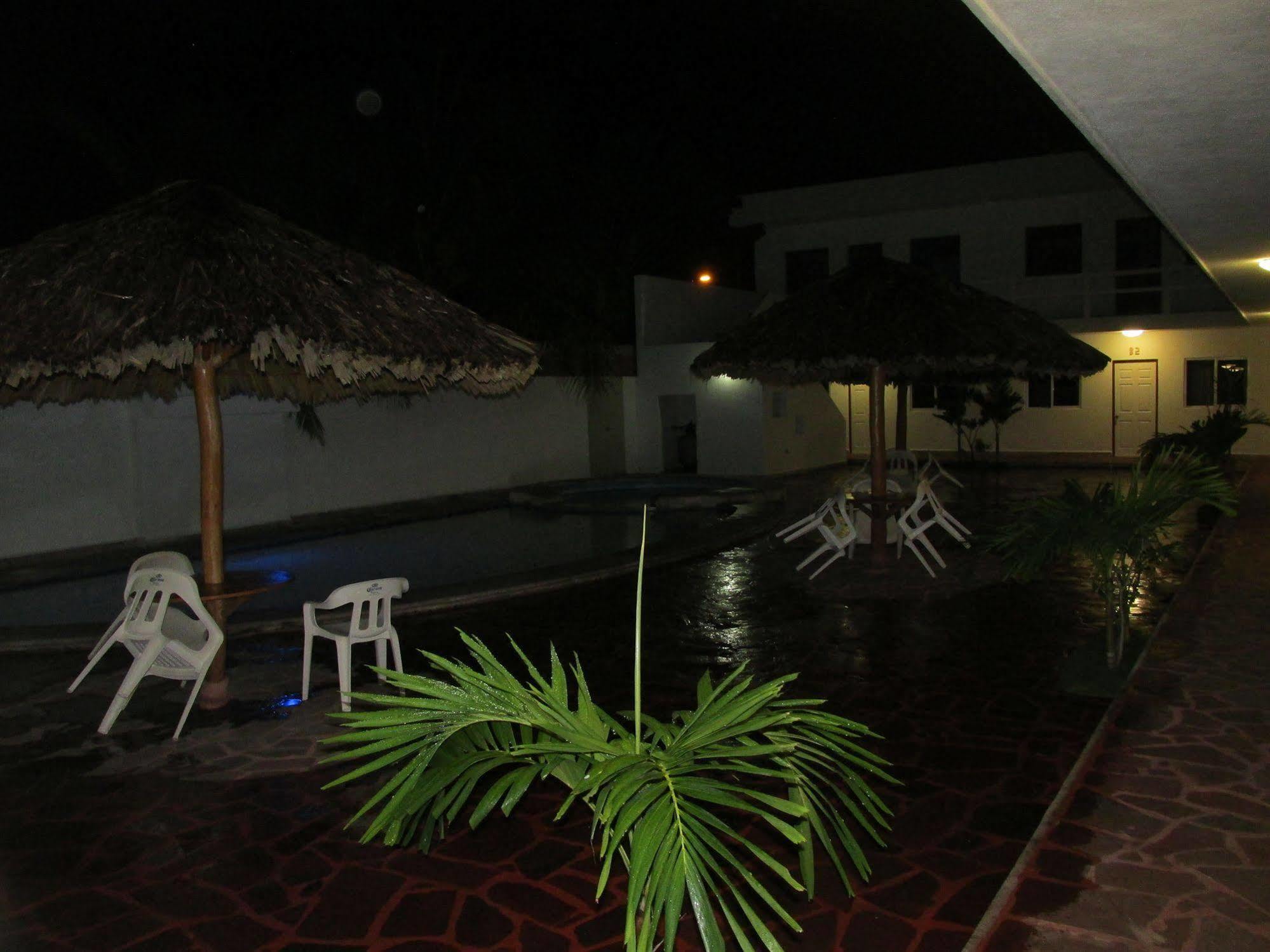 Hotel Albatros Palace Manzanillo Exterior foto
