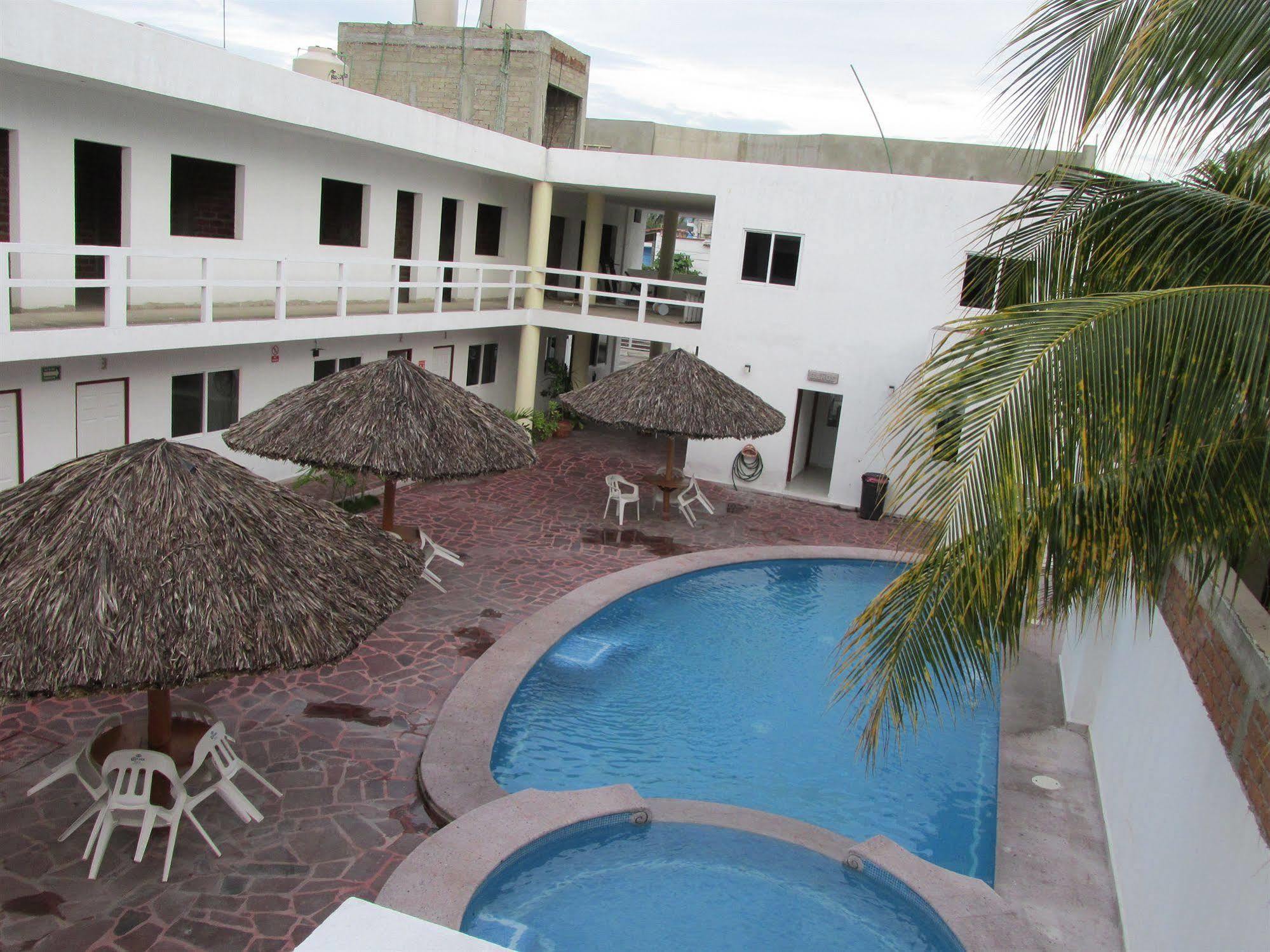 Hotel Albatros Palace Manzanillo Exterior foto