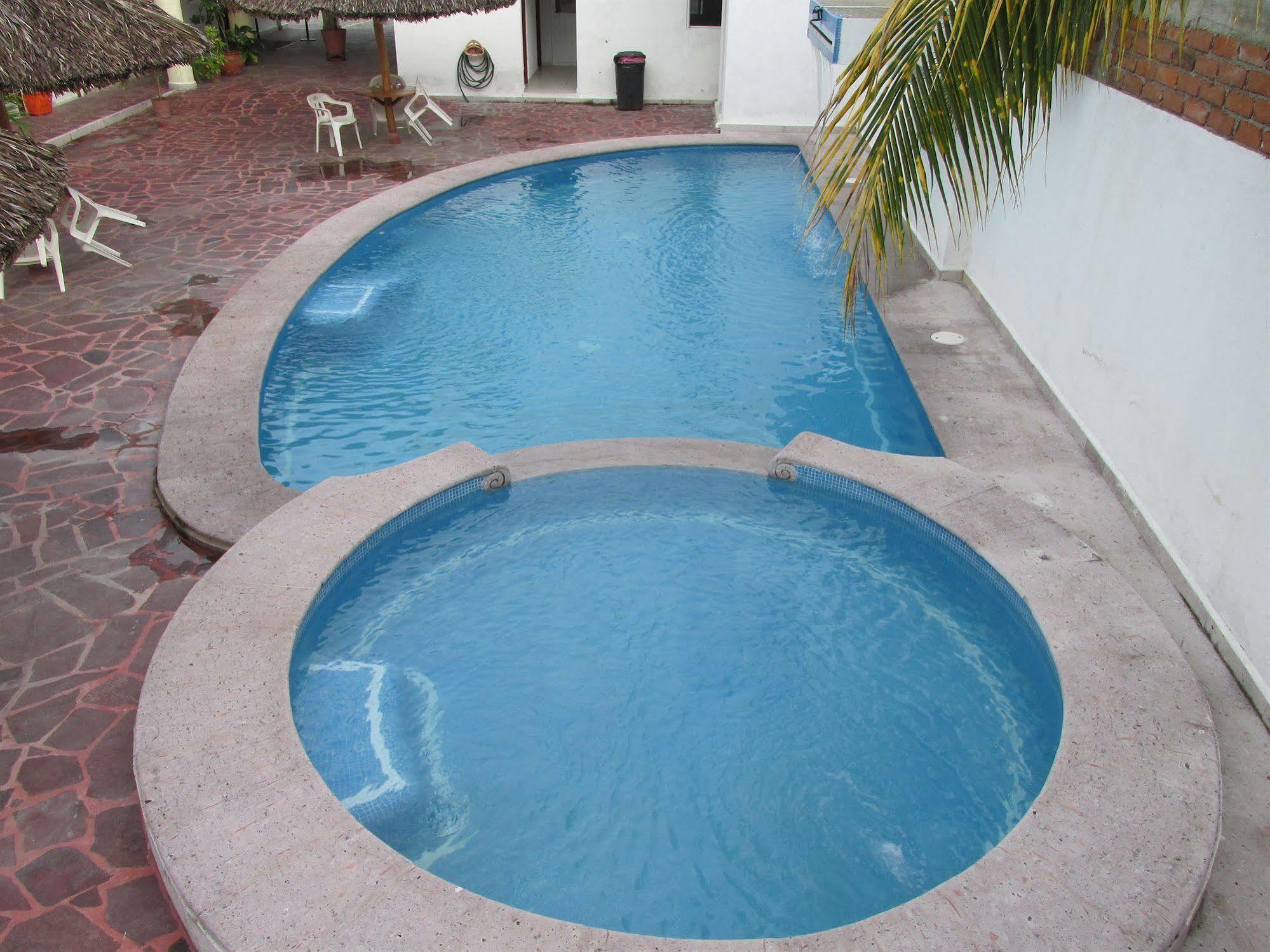 Hotel Albatros Palace Manzanillo Exterior foto